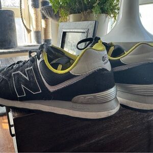 New Balance “Figs” 8.5 Men's Black and Yellow Sneakers